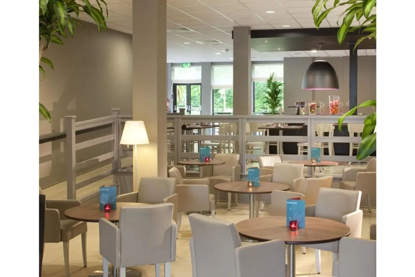 Campanile Swindon Bar