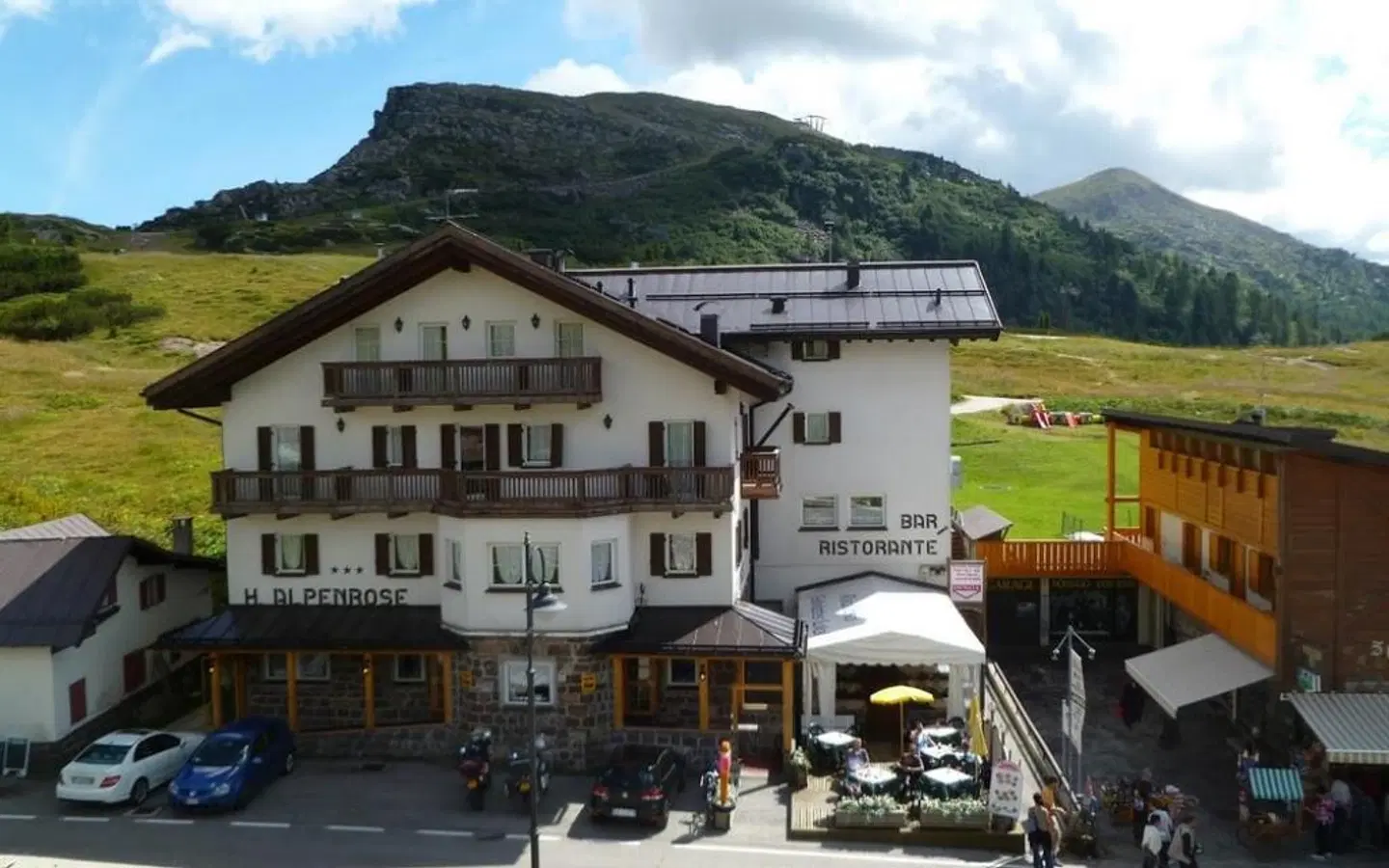 Hotel Alpenrose EXTERIOR