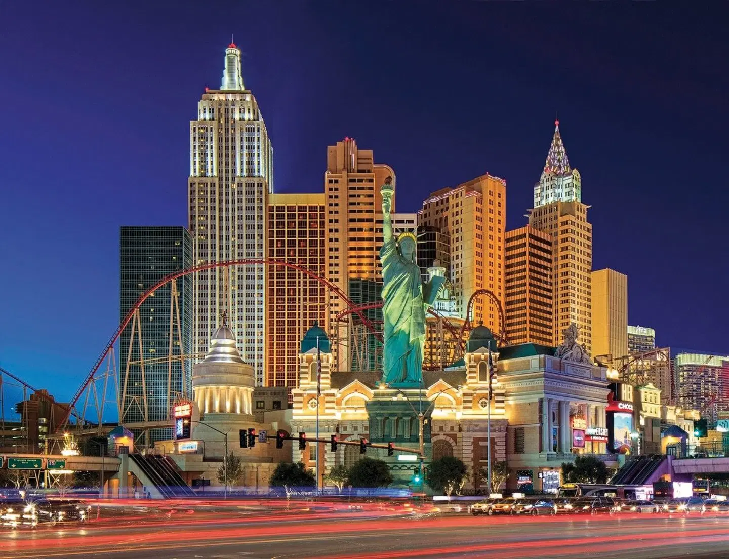 New York New York Hotel & Casino EXTERIOR