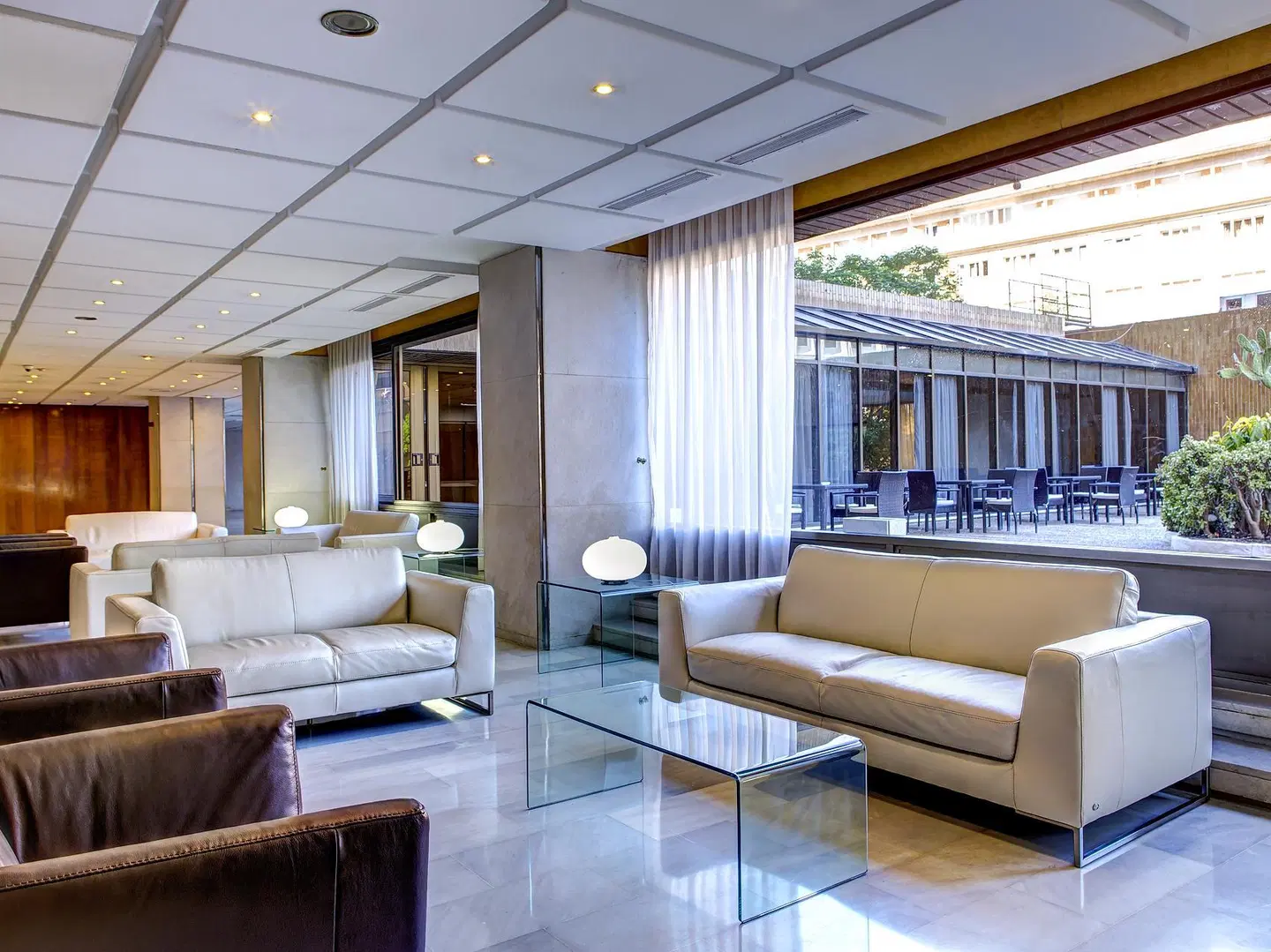 Melia Lebreros LOUNGE_LOBBY
