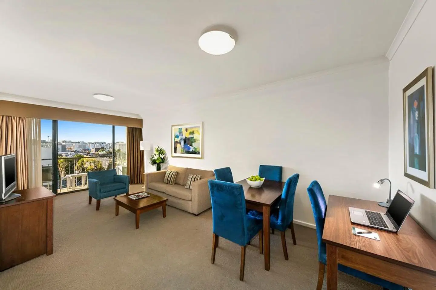 Quest West End ROOM_EXAMPLE