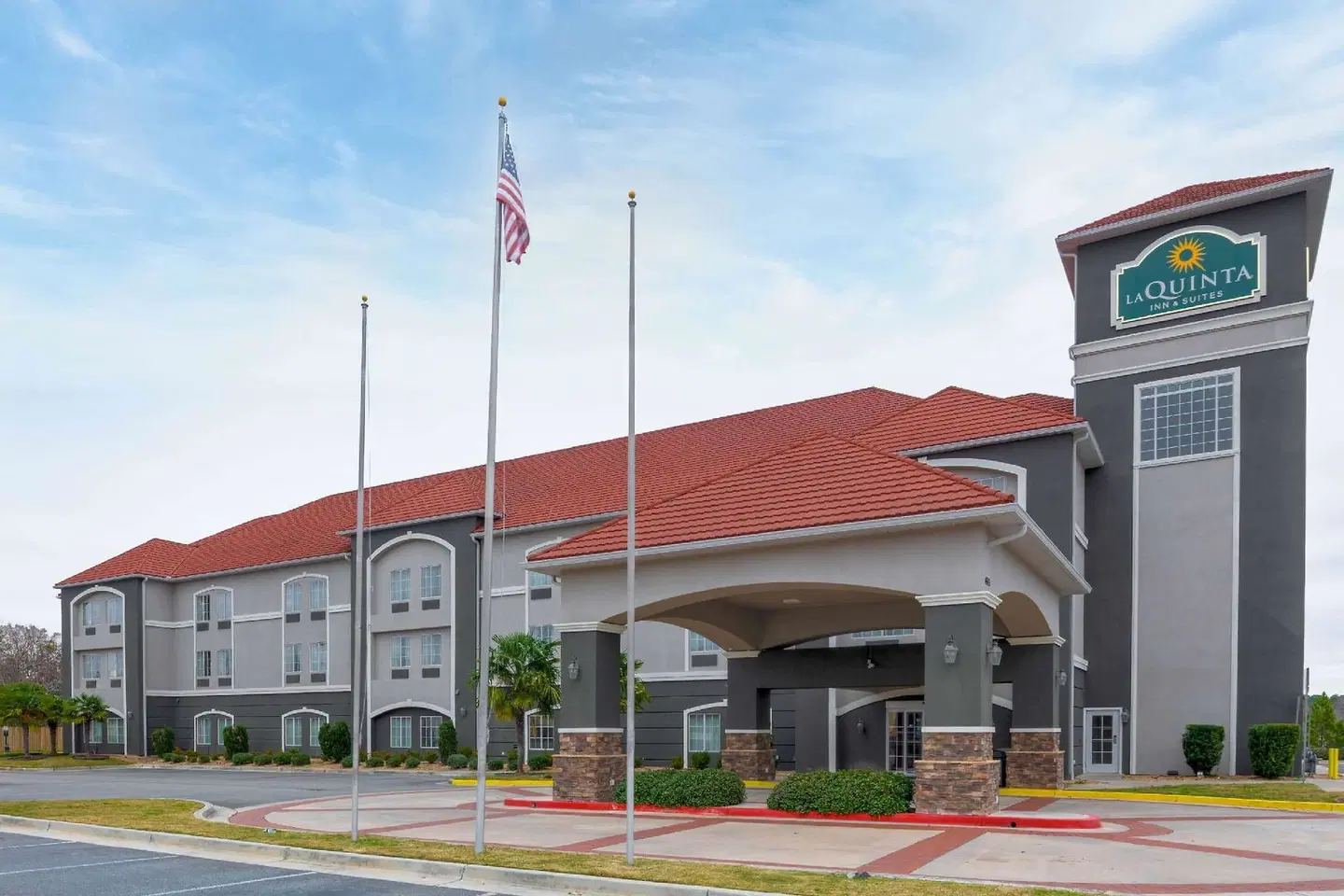 La Quinta Inn & Suites by Wyndham Macon West EXTERIOR