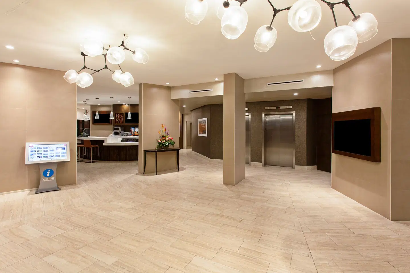 Holiday Inn Long Beach Airport LOUNGE_LOBBY