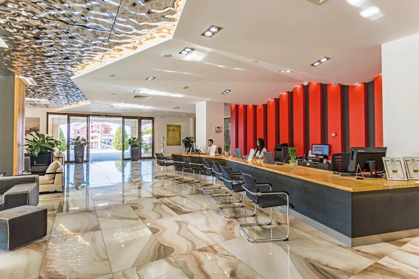 Premier Fort Beach Bar