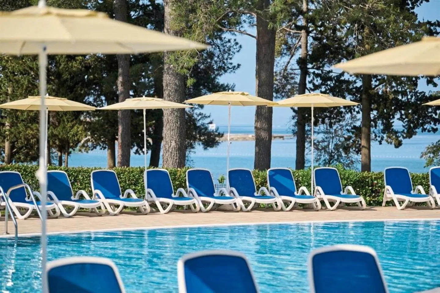 Aurora Plava Laguna OUTDOOR_POOL