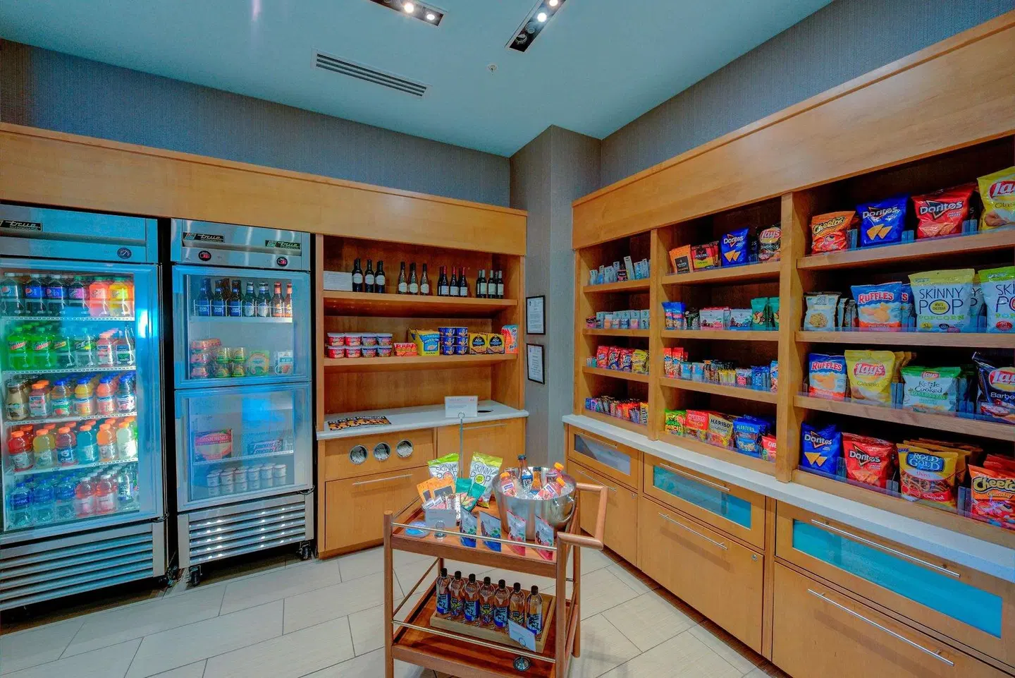 SpringHill Suites by Marriott Macon Bar