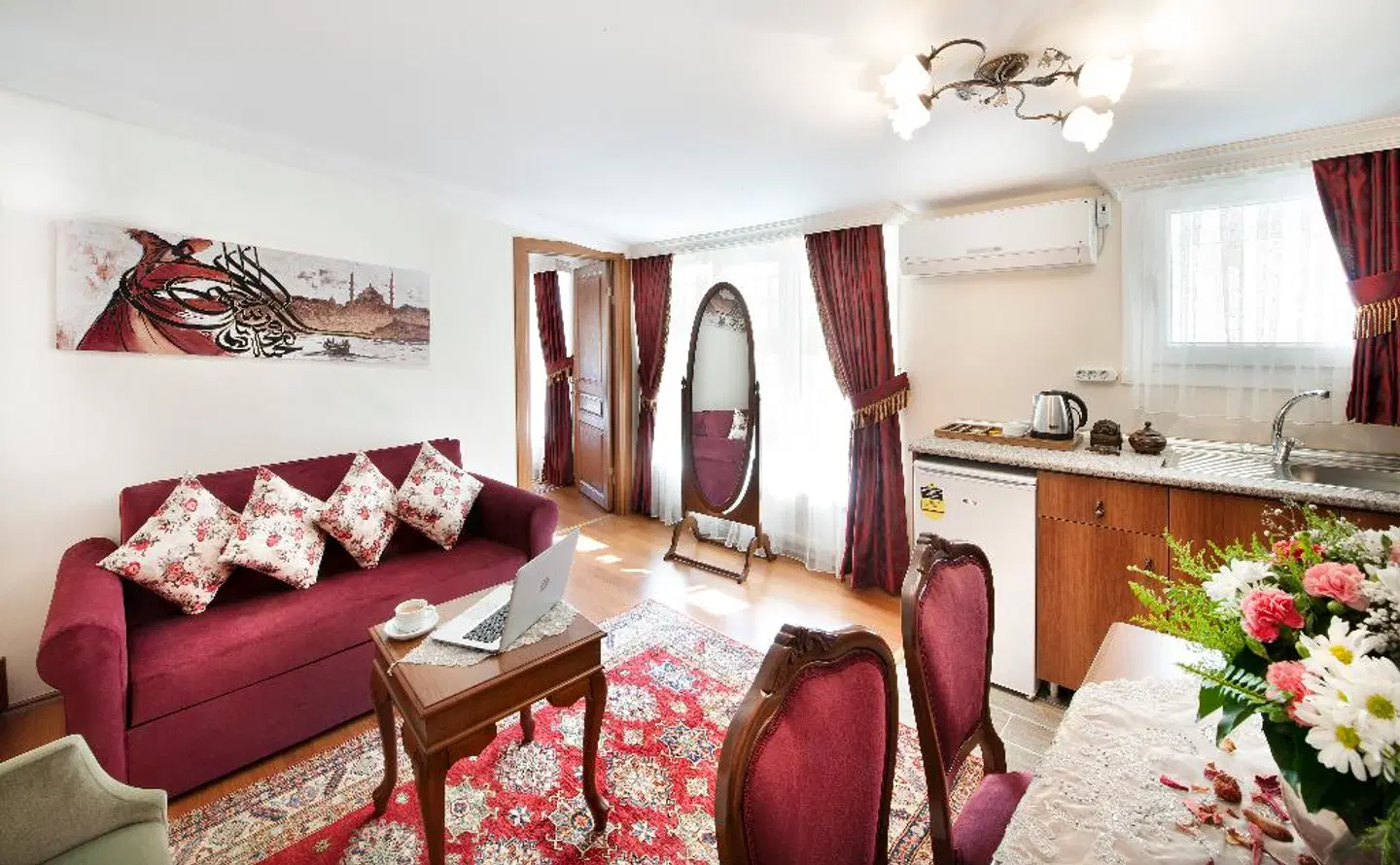 Sultan House ROOM_EXAMPLE