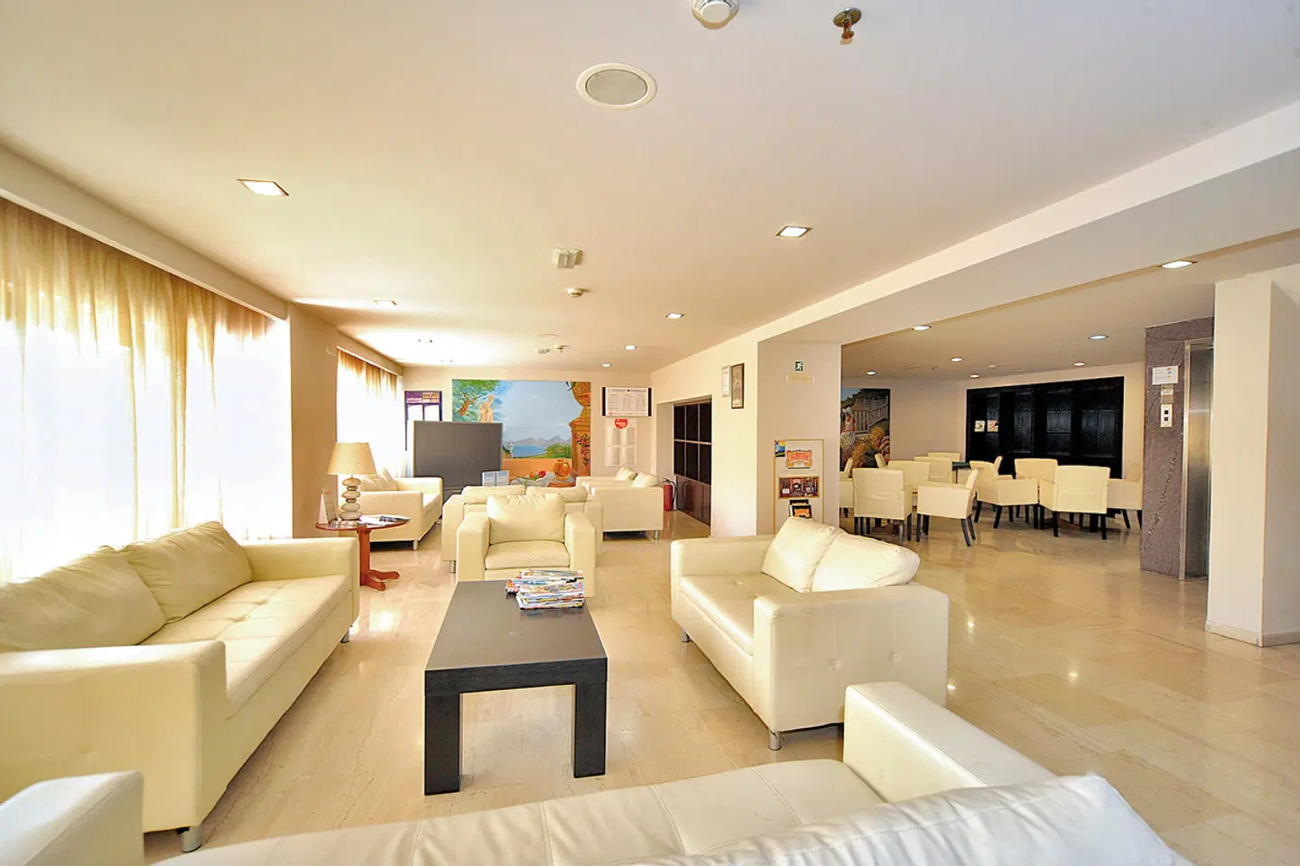 Saint Constantin Hotel LOUNGE_LOBBY