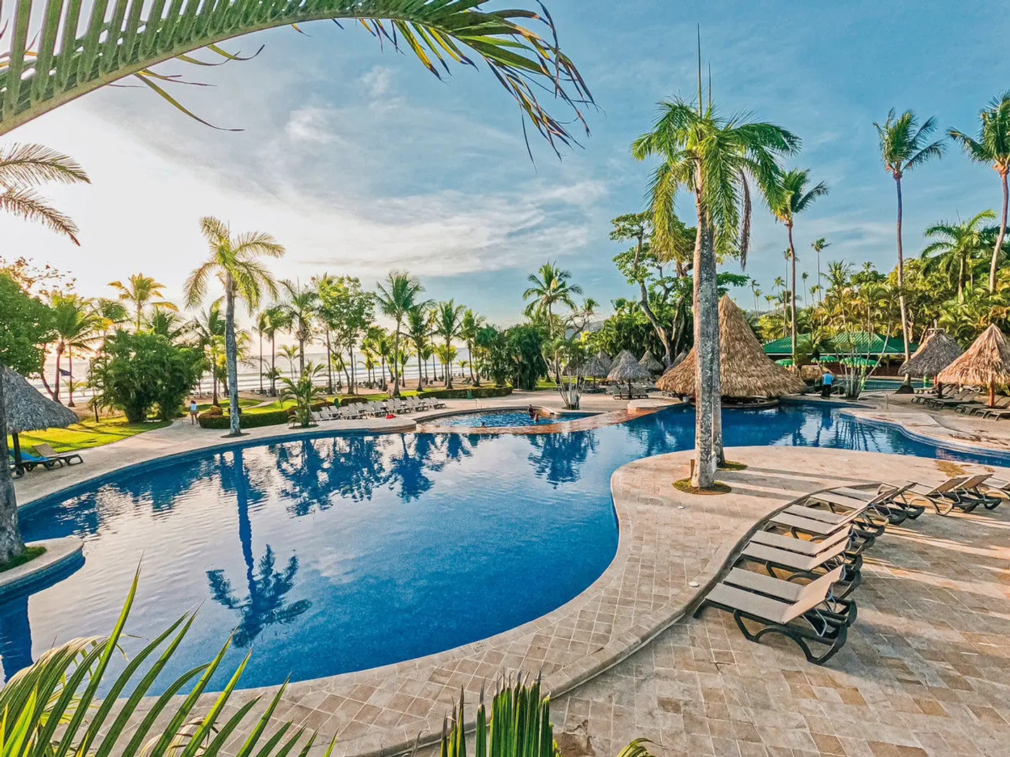 Barceló Tambor OUTDOOR_POOL