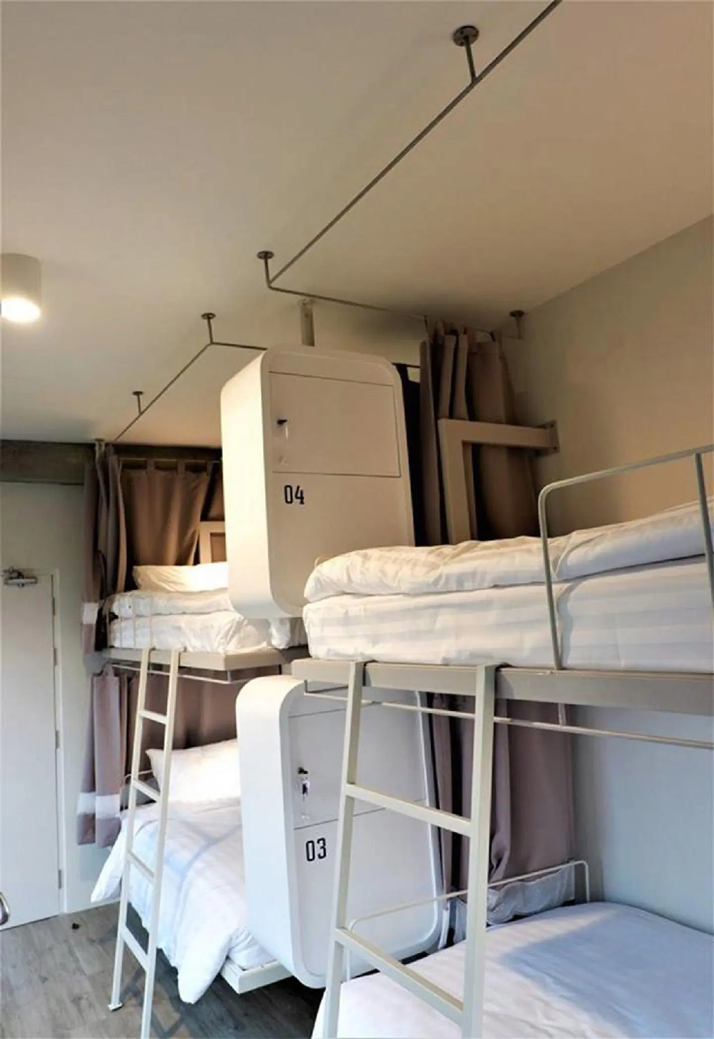 Bedspread Hostel ROOM_EXAMPLE