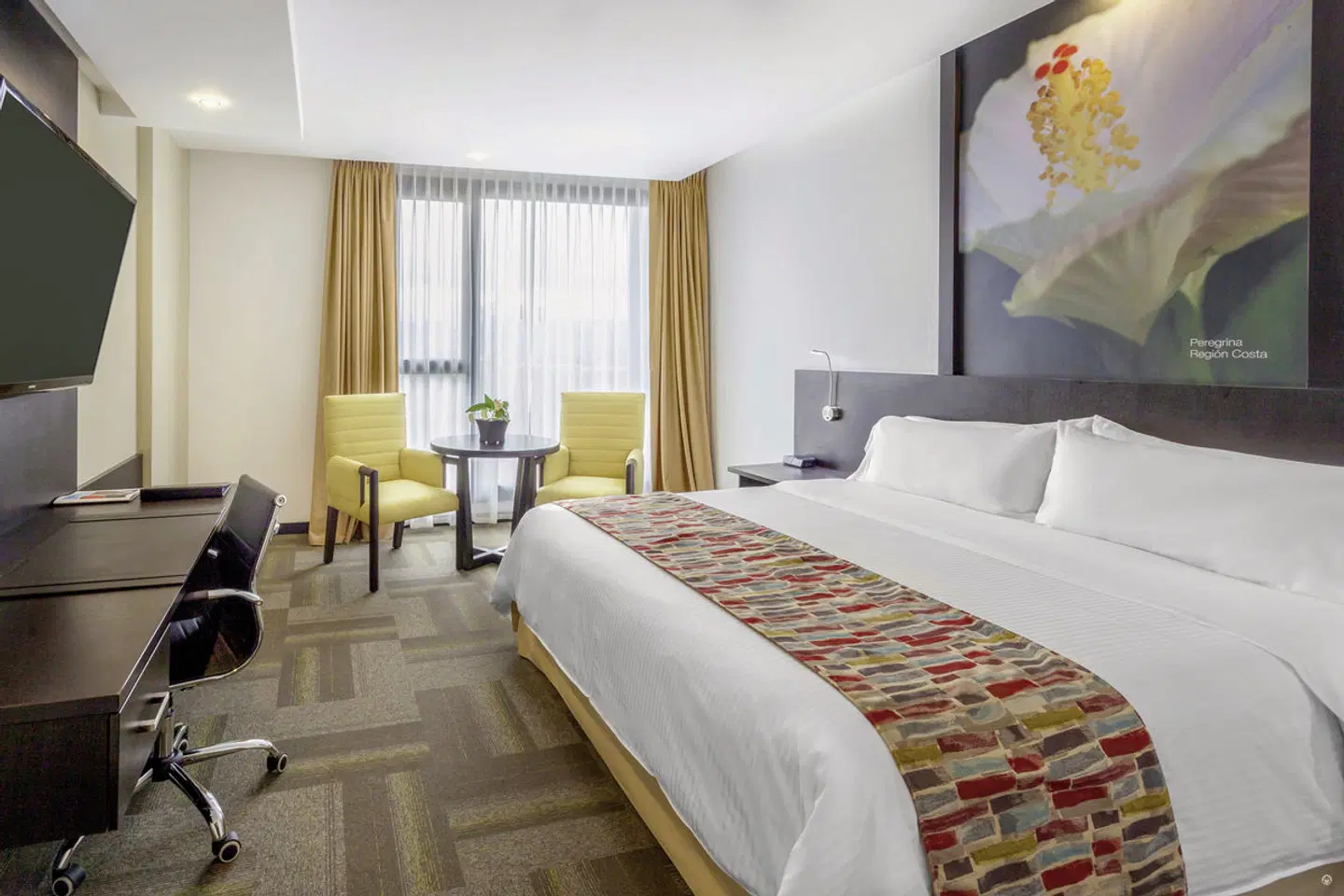 Wyndham Quito Airport ROOM_EXAMPLE