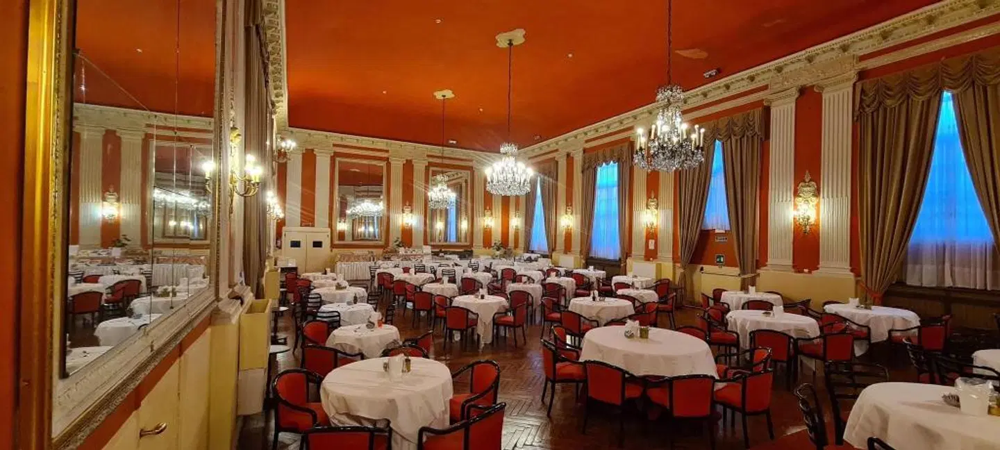 Grand Hotel De Londres Restaurant