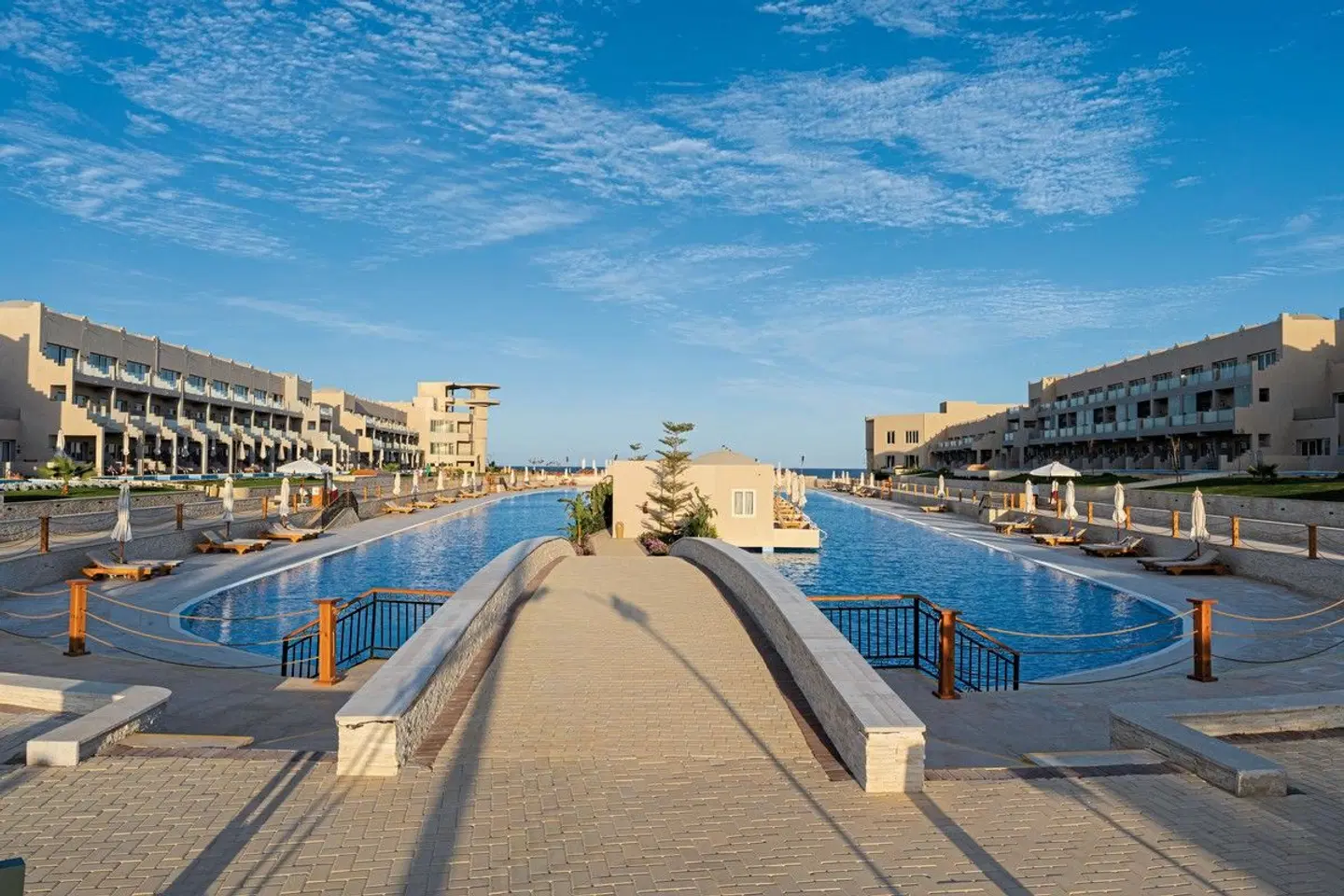 Diamond Beach by Pearl Resort Terrasse