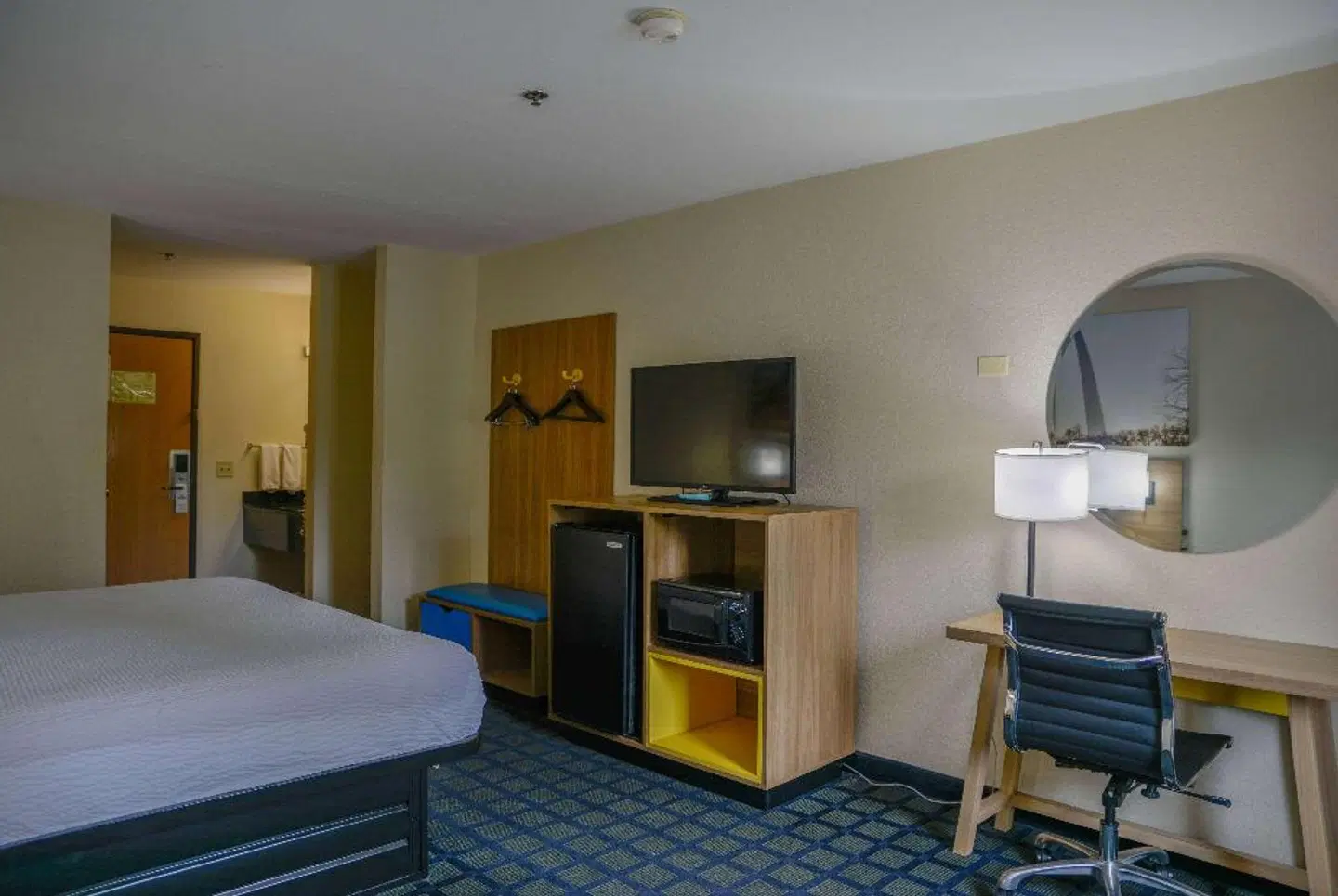 Days Inn by Wyndham Mount Vernon ROOM_EXAMPLE