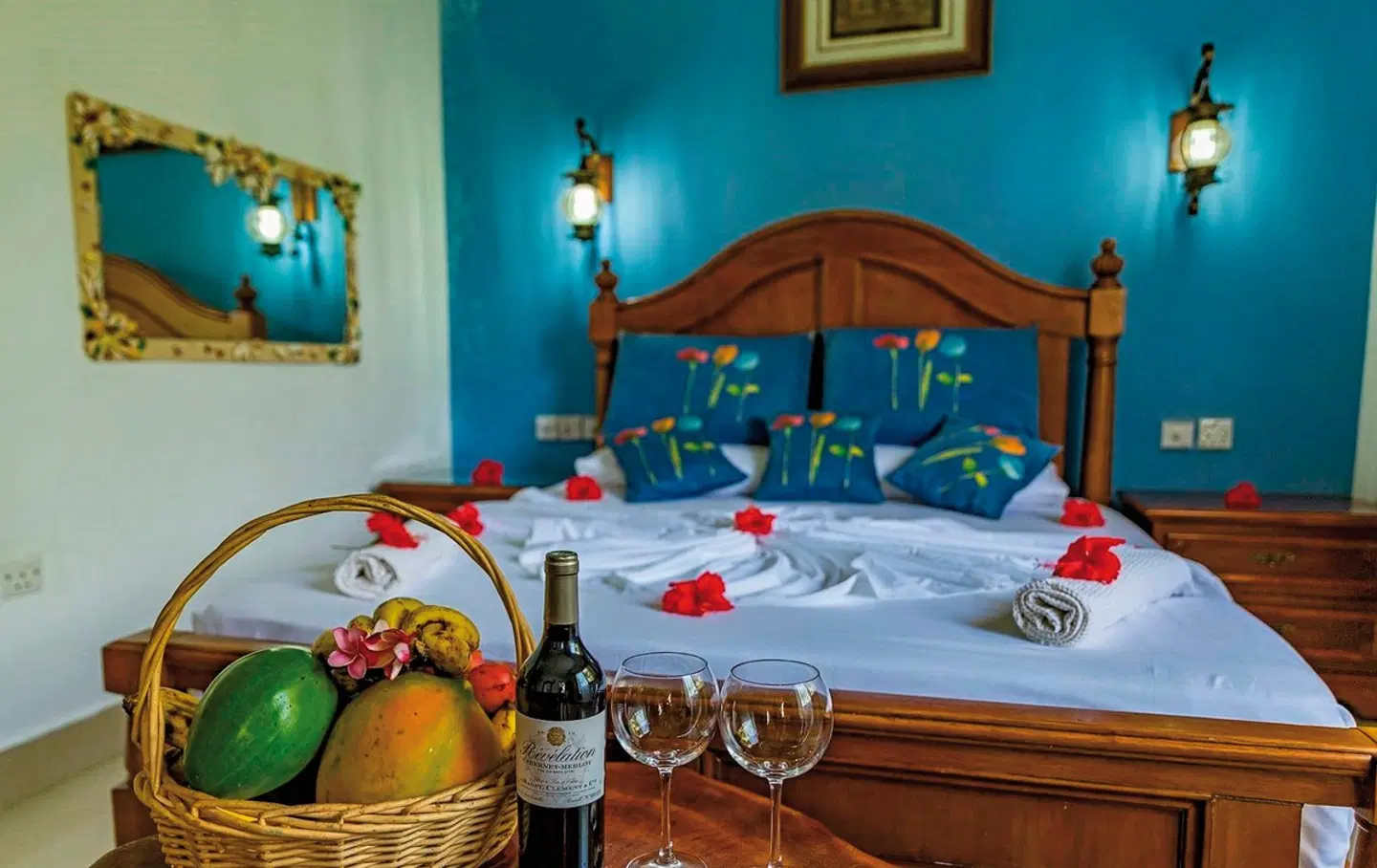 The Islander Hotel ROOM_EXAMPLE