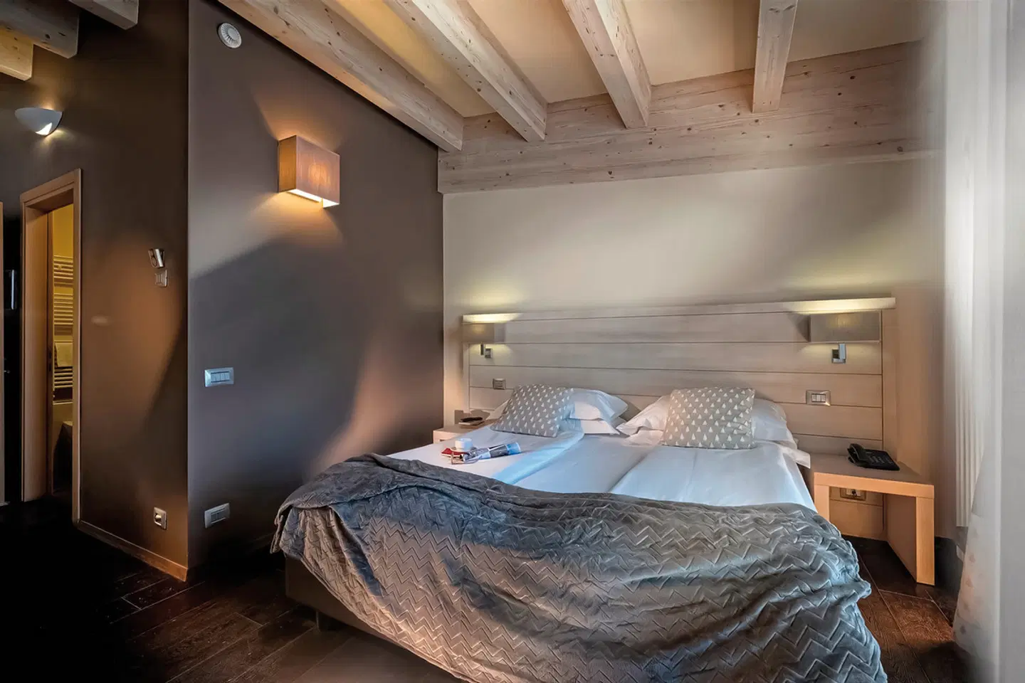 Brenta Dolomites ROOM_EXAMPLE