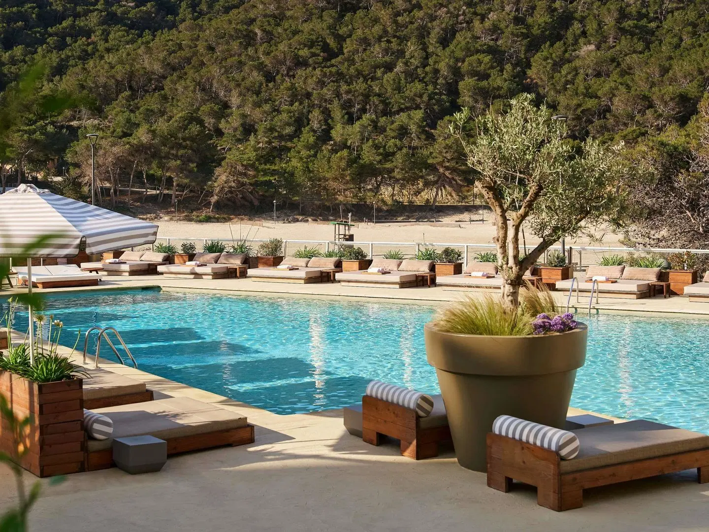 Mondrian Ibiza OUTDOOR_POOL