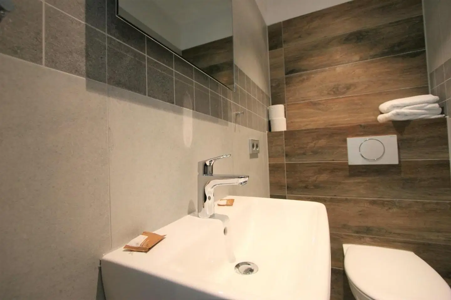 Parkhotel Residenz Badezimmer