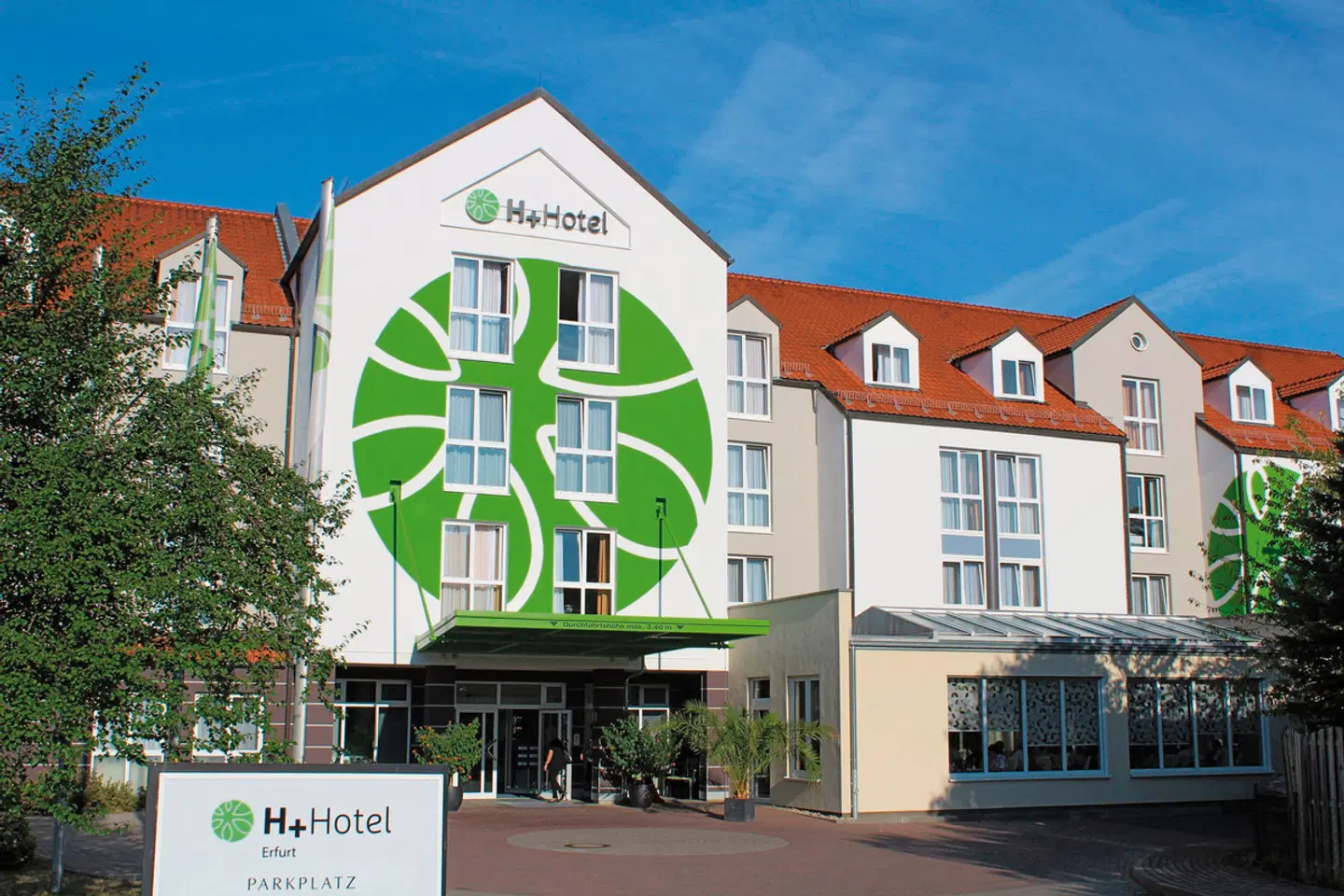 H+ Hotel Erfurt EXTERIOR