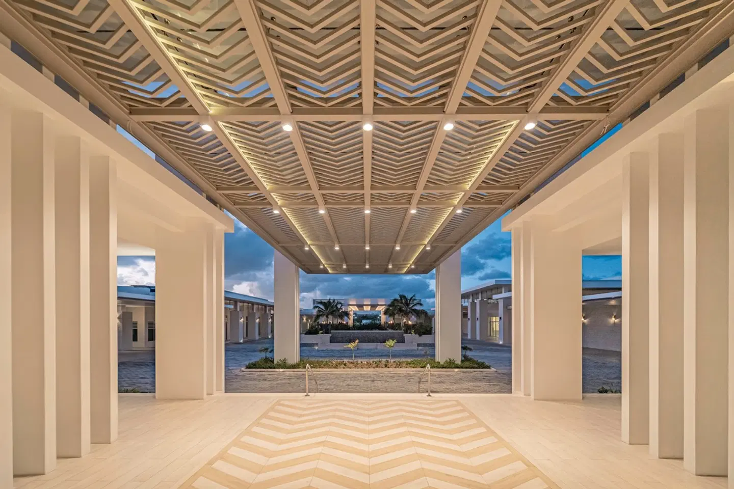 Wyndham Grand Barbados Sam Lords Castle All Inclusive Resort LOUNGE_LOBBY