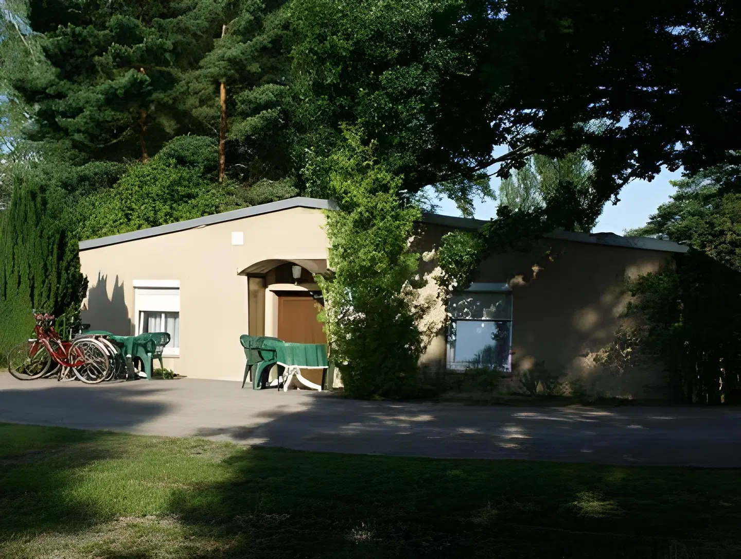 Sportpension Dresden EXTERIOR