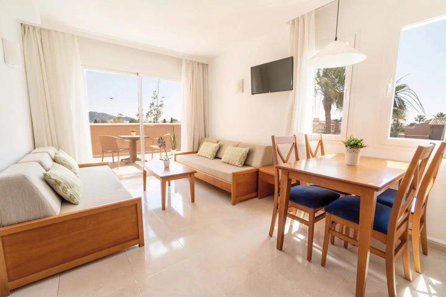 Ciudad Laurel ROOM_EXAMPLE