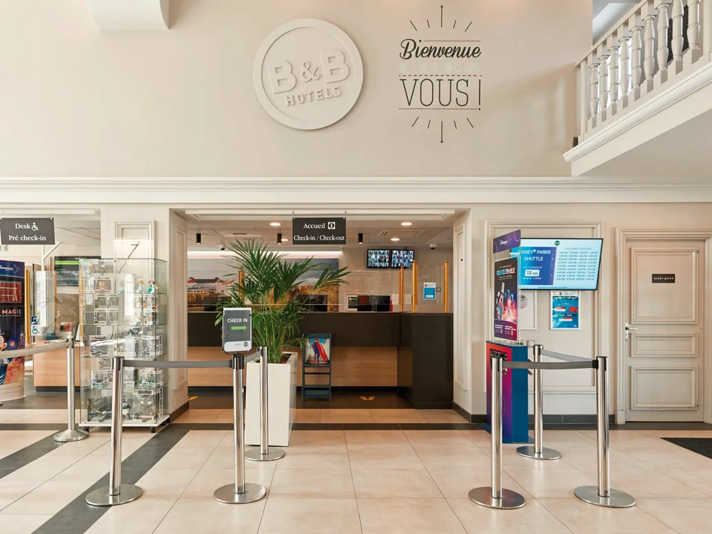 B&B HOTEL près de Disneyland® Paris LOUNGE_LOBBY