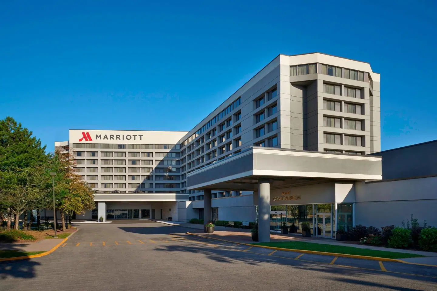 Toronto Airport Marriott Hotel EXTERIOR