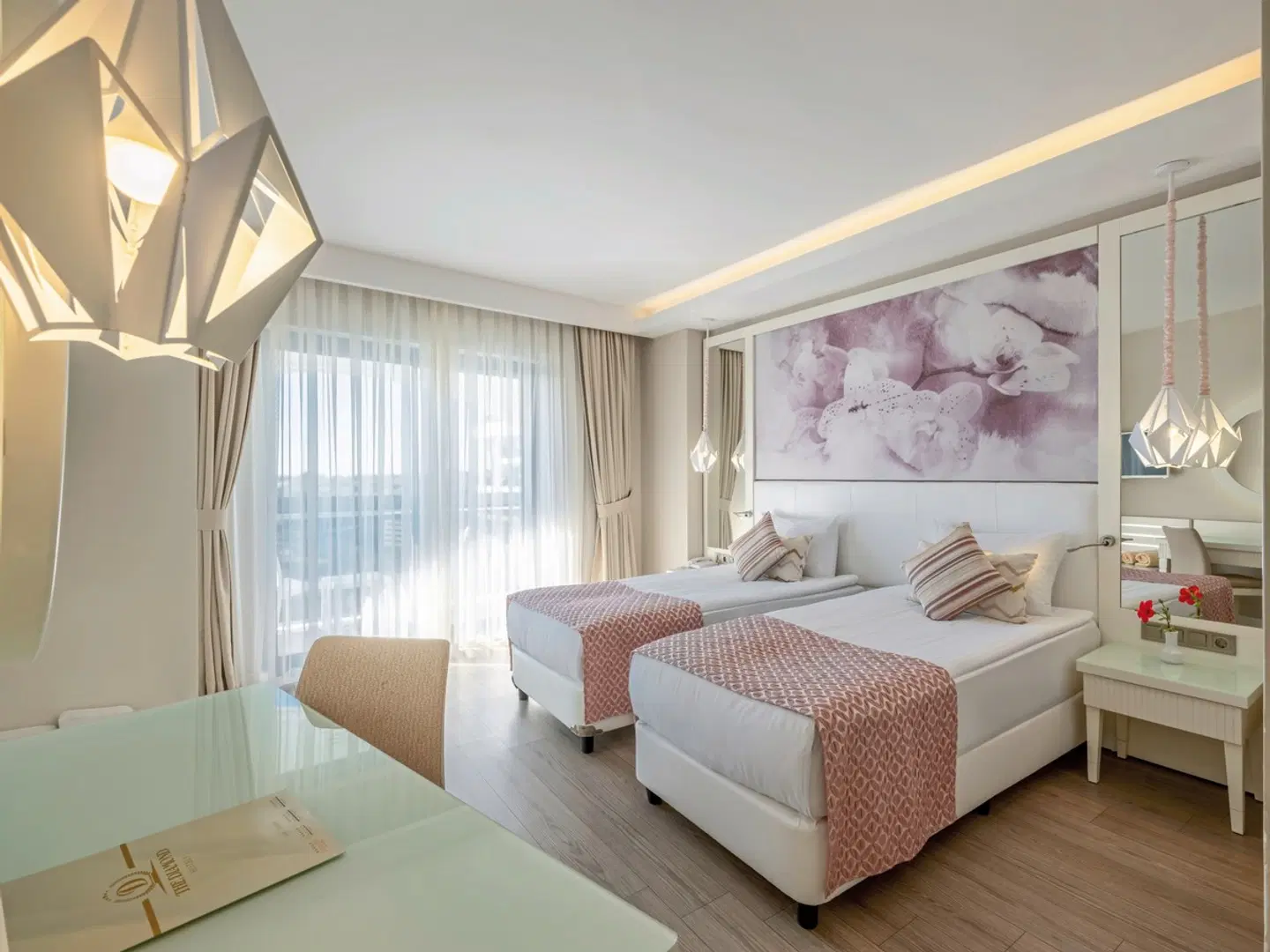 Diamond Premium Hotel & Spa ROOM_EXAMPLE