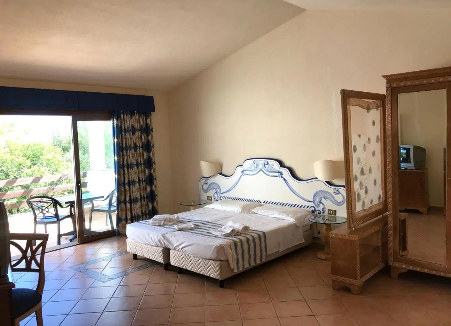 Club Esse Palmasera ROOM_EXAMPLE