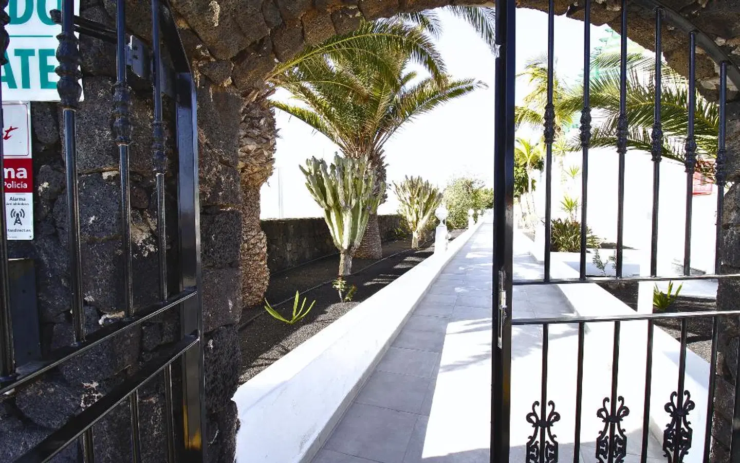 Aloe Apartments Terrasse