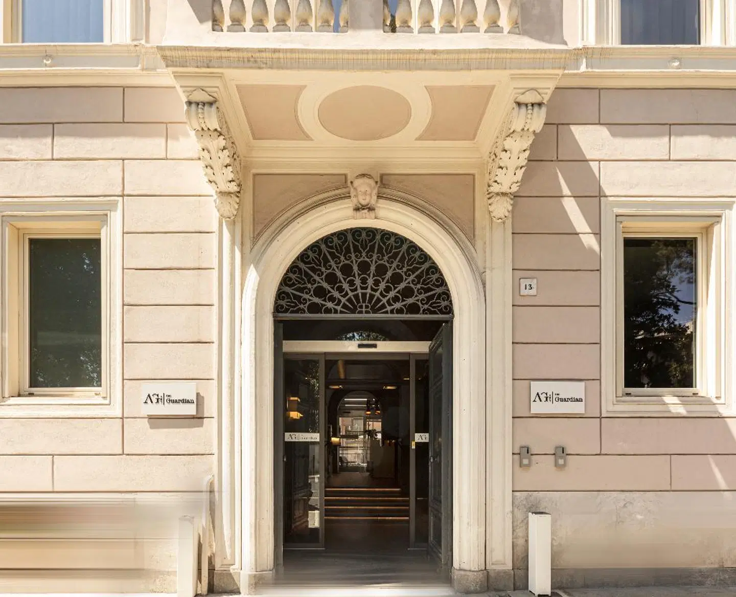 The Guardian Hotel EXTERIOR