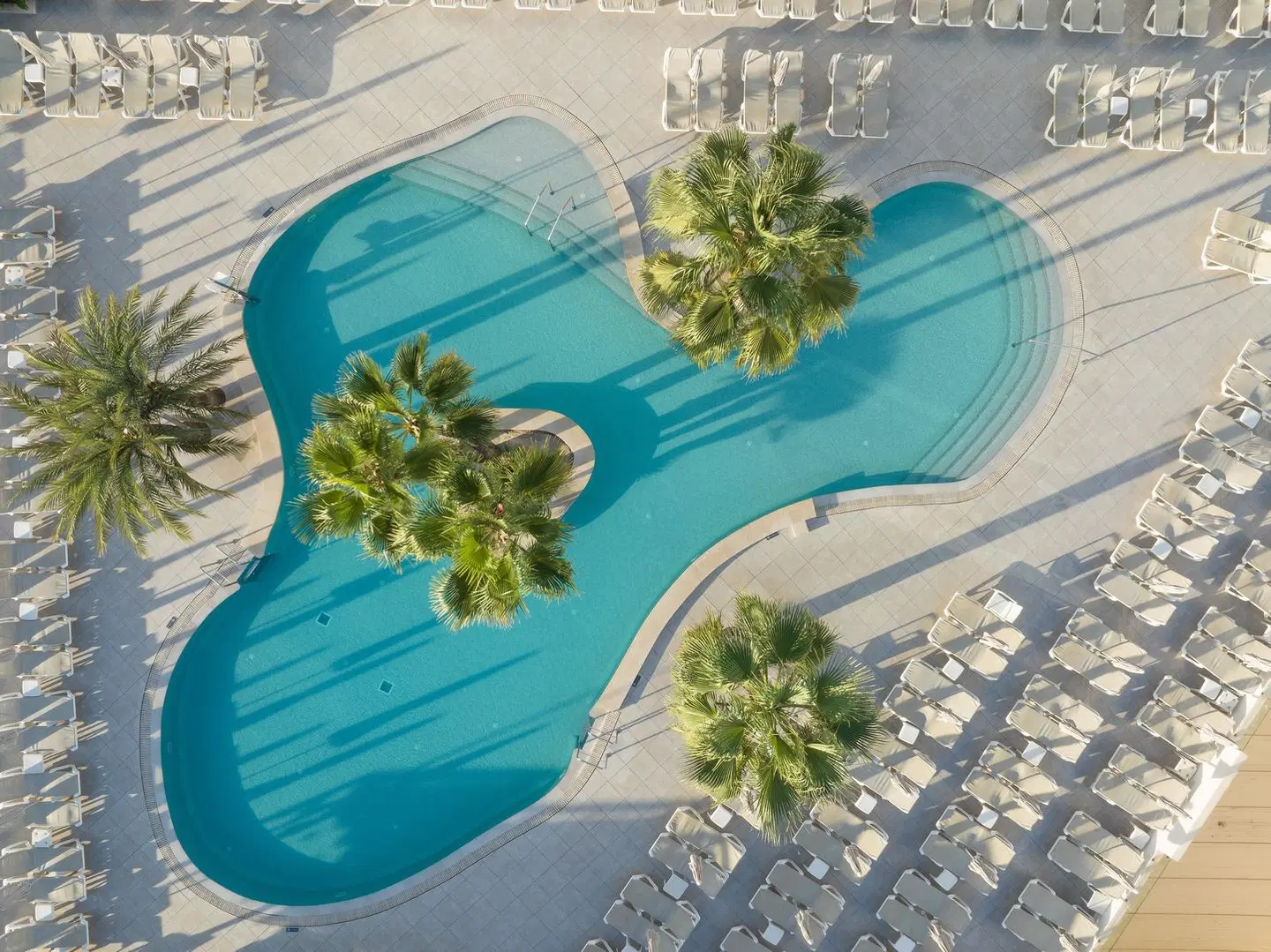 Hotel Cala Bona OUTDOOR_POOL