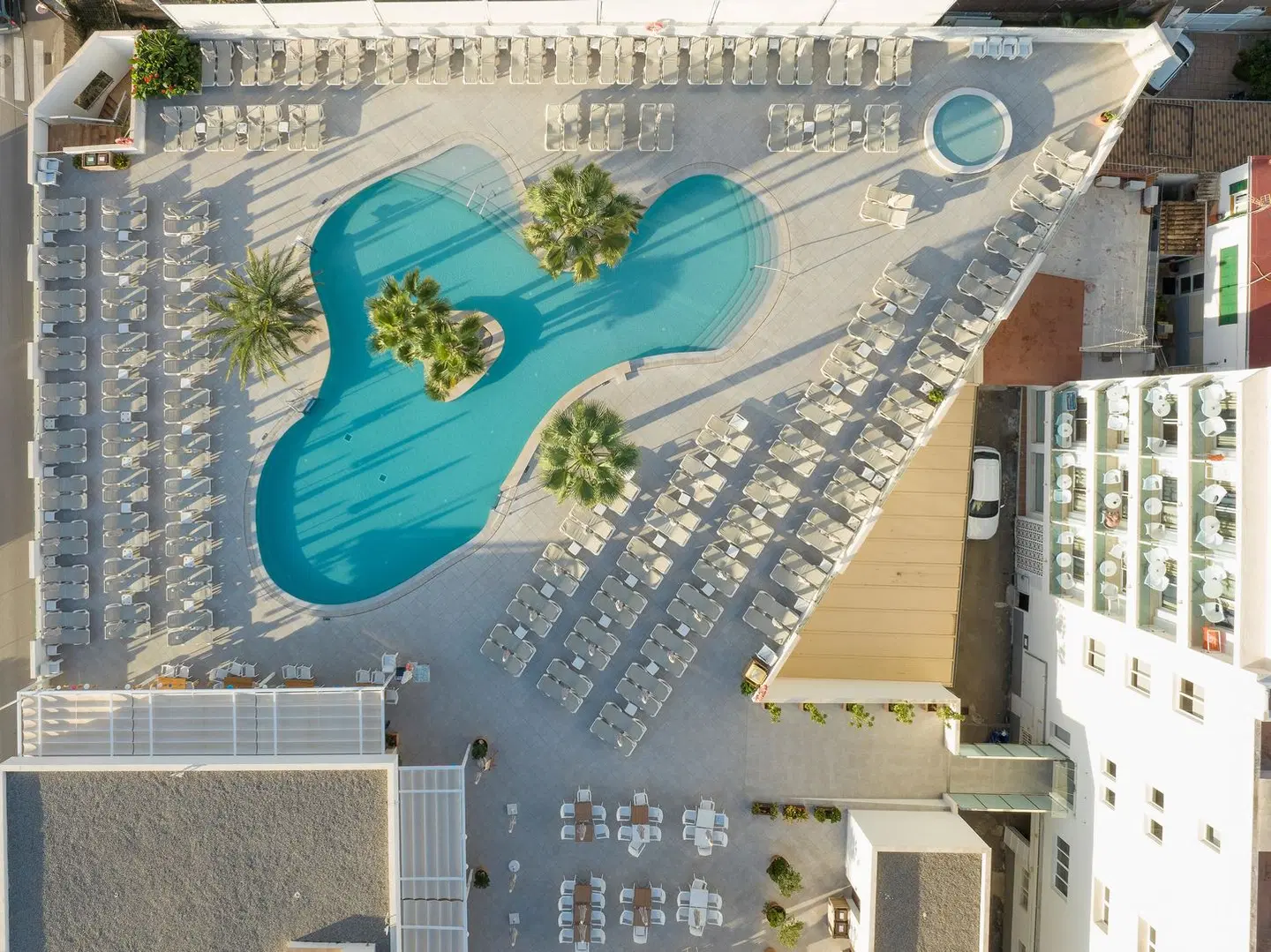 Hotel Cala Bona OUTDOOR_POOL