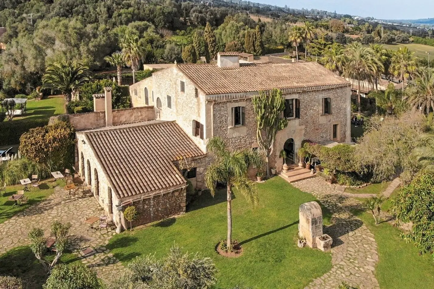 La Reserva Rotana EXTERIOR