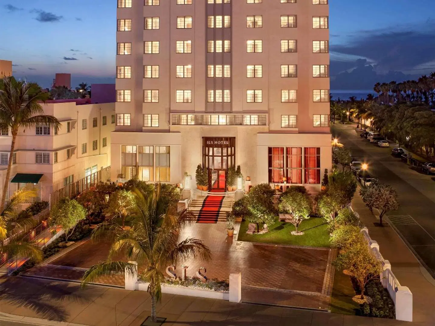 SLS South Beach EXTERIOR