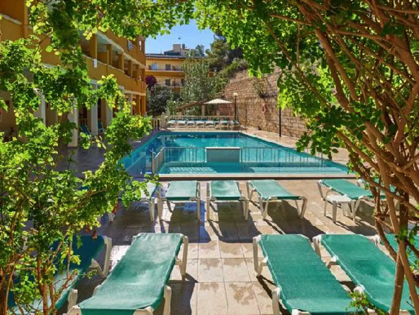 Hotel Flor Los Almendros Garten