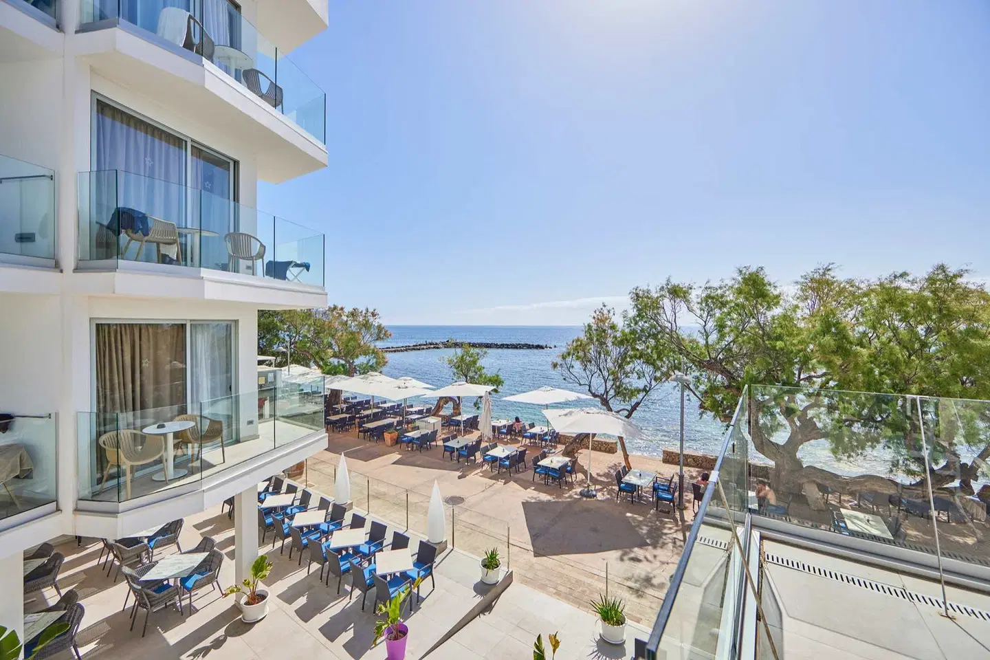 Ilusion Moreyo Terrasse