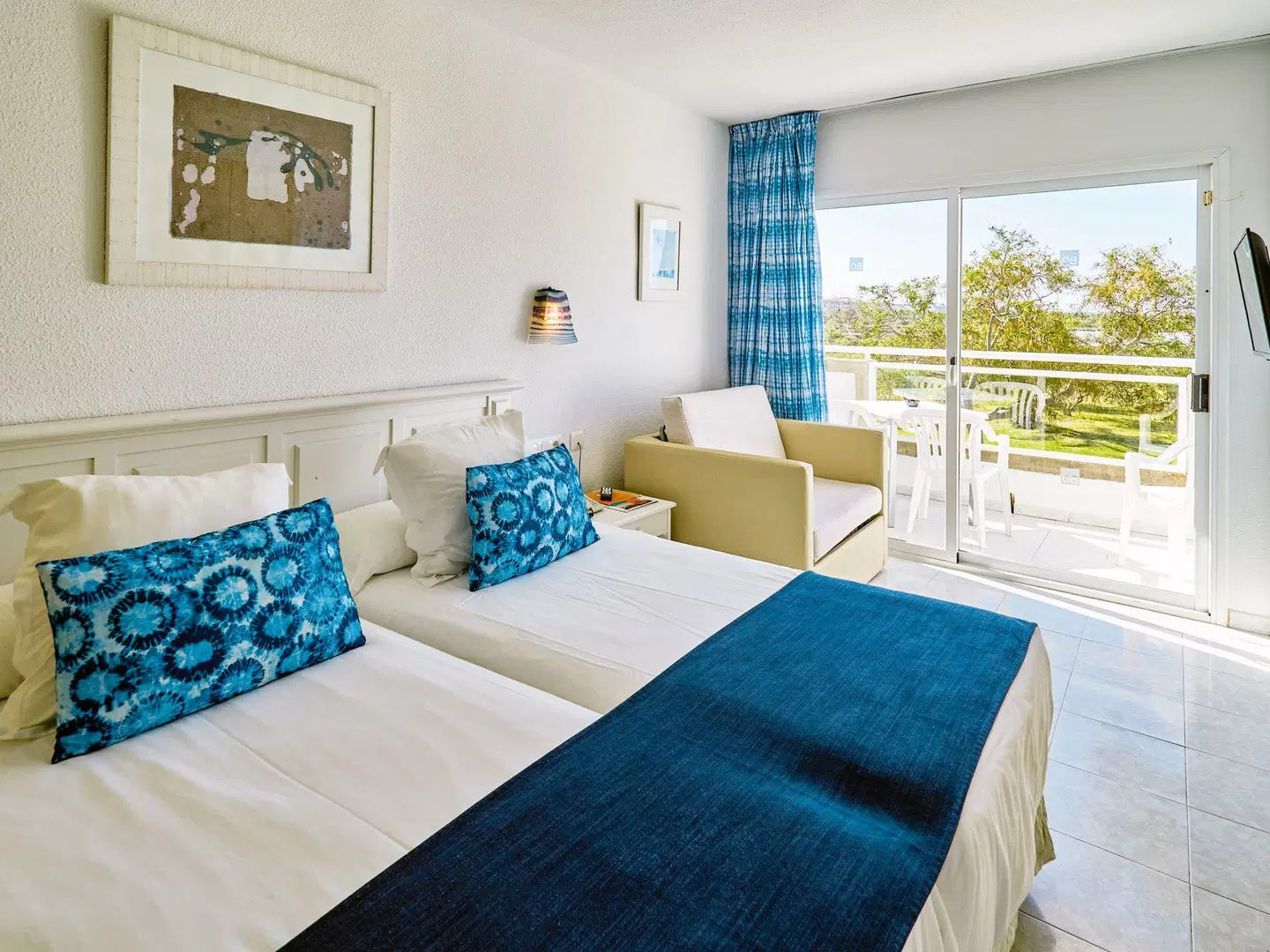 BQ Alcudia Sun Village ROOM_EXAMPLE