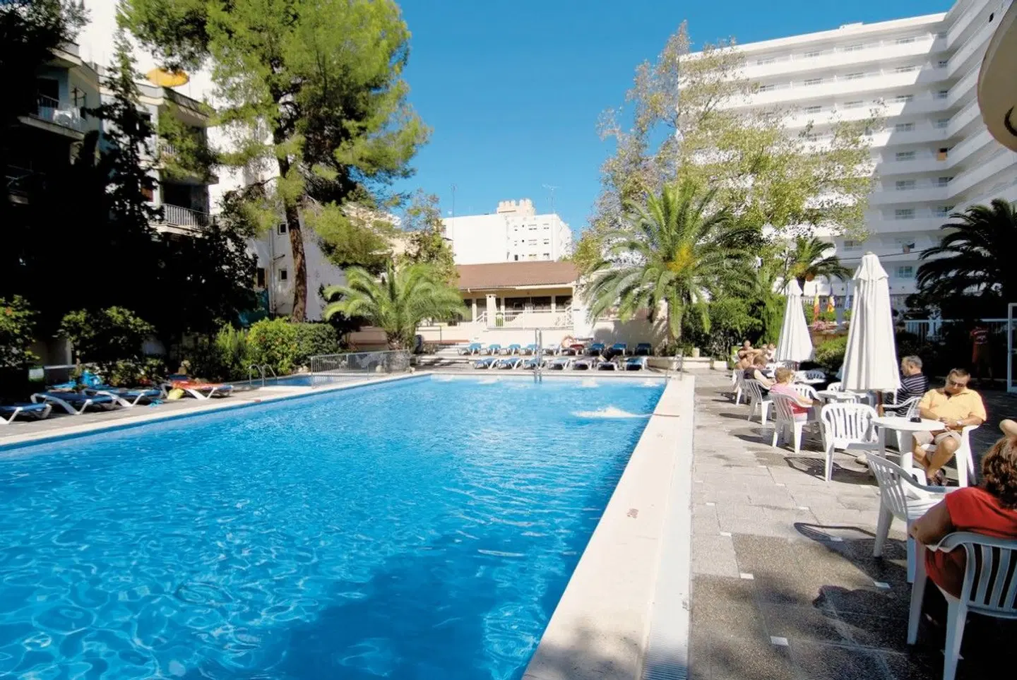 tent Arenal OUTDOOR_POOL