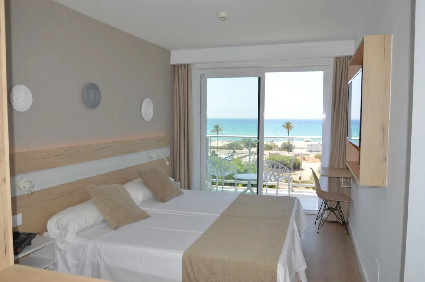 Sant Jordi ROOM_EXAMPLE