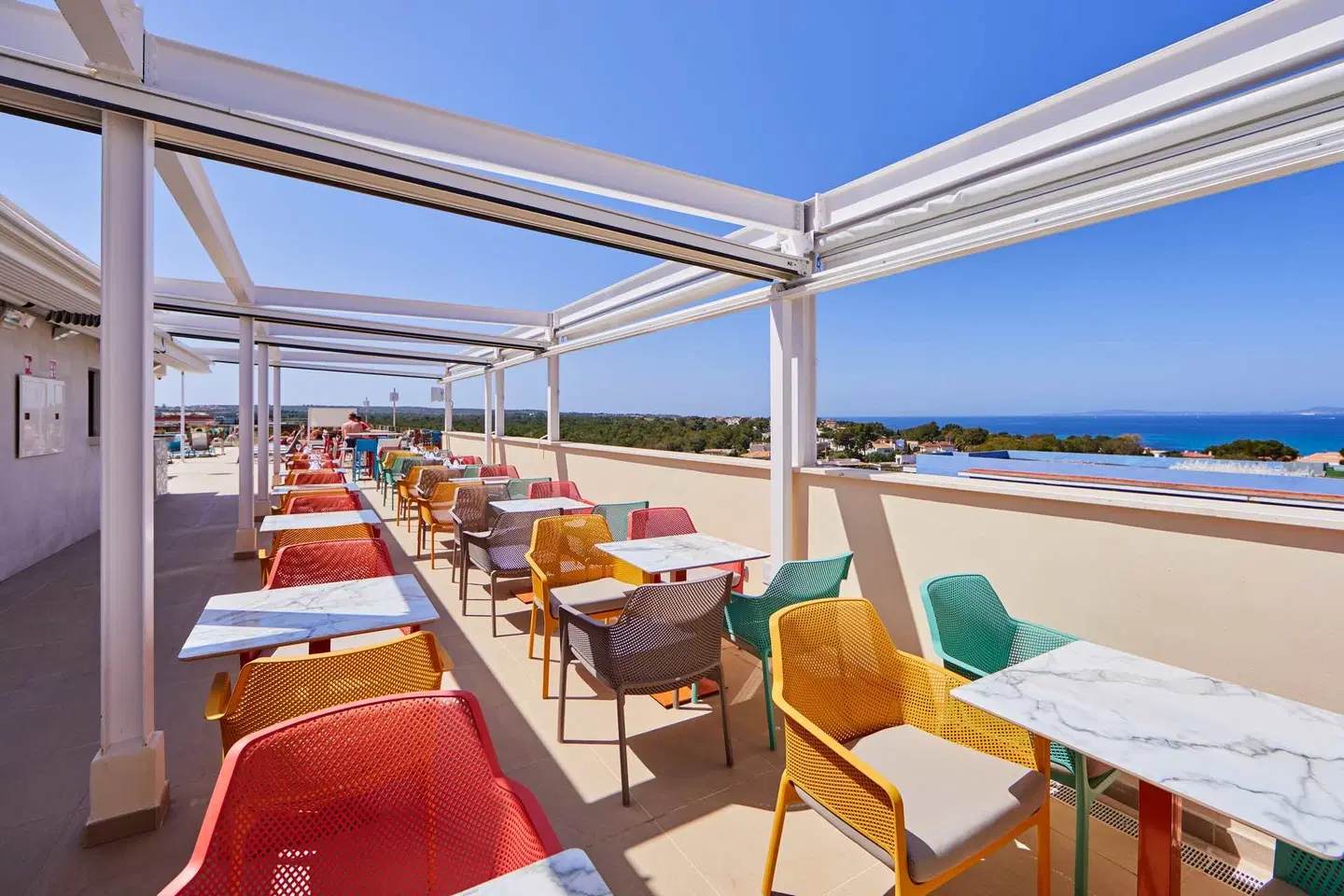 MLL Mediterranean Bay Terrasse