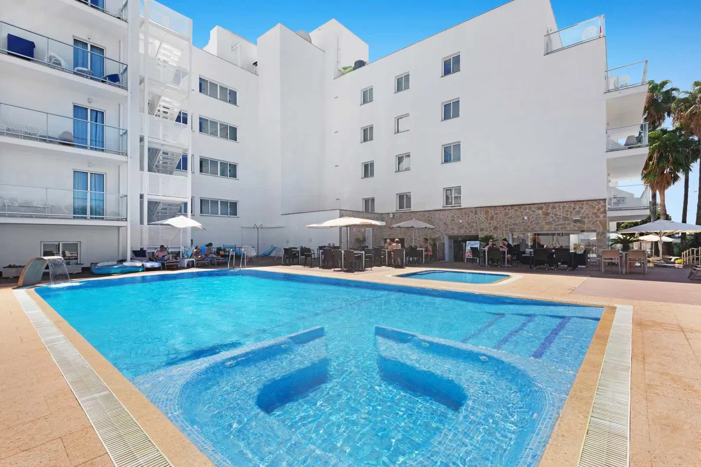 Hotel Sant Jordi OUTDOOR_POOL