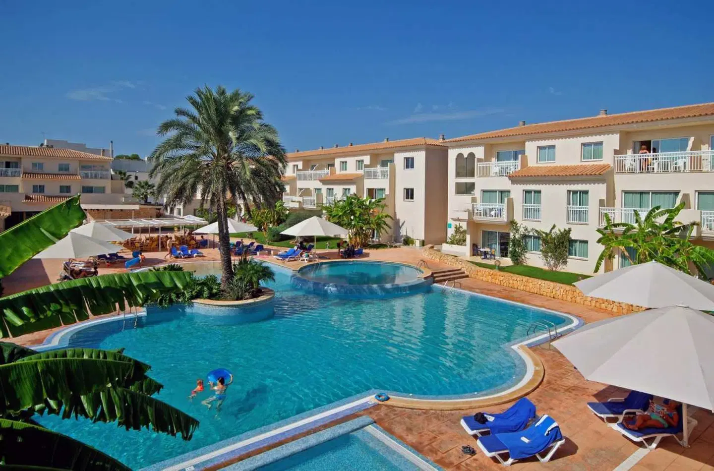 Isla de Cabrera Aparthotel OUTDOOR_POOL