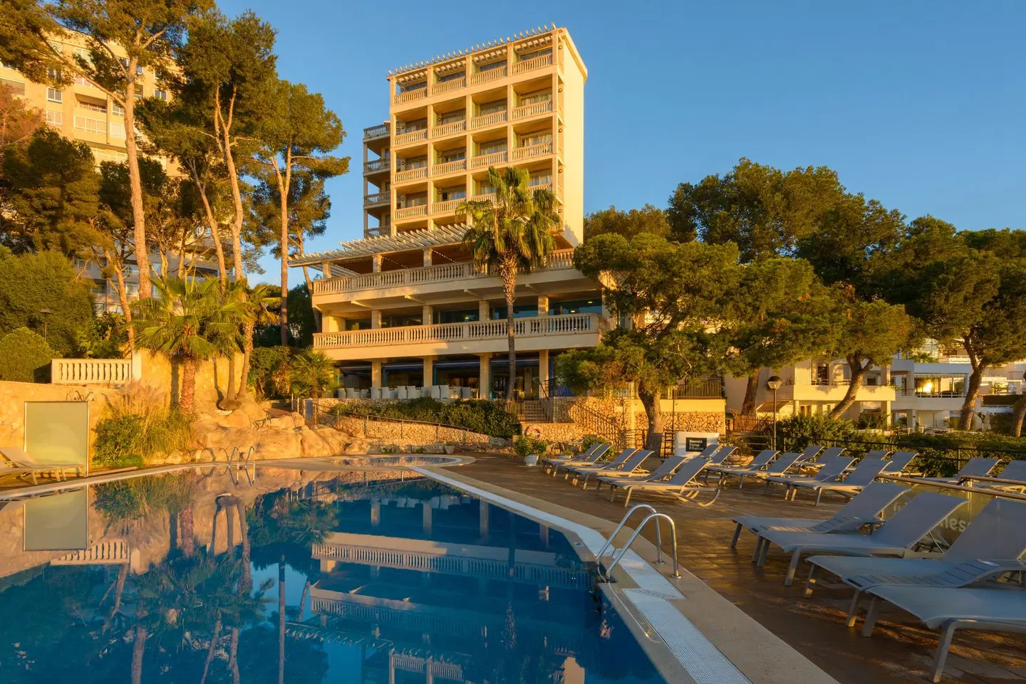 Barceló Illetas Albatros OUTDOOR_POOL