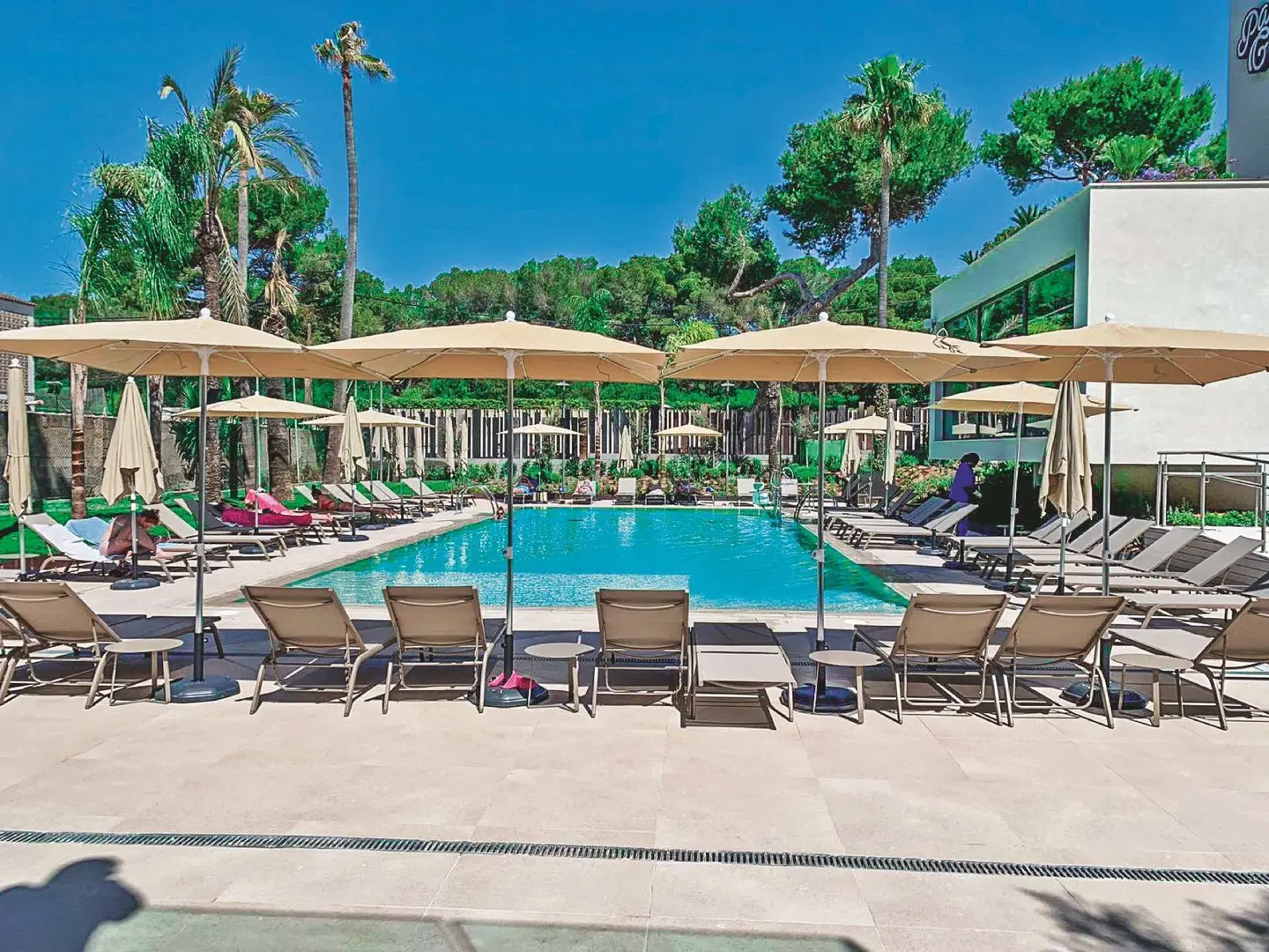 Paradiso Garden OUTDOOR_POOL