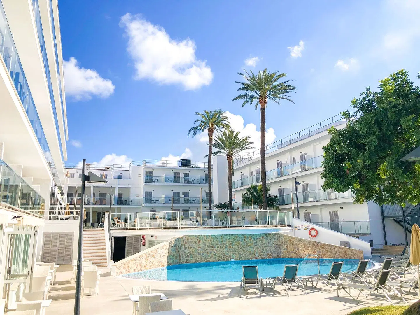 Eix Alcudia OUTDOOR_POOL