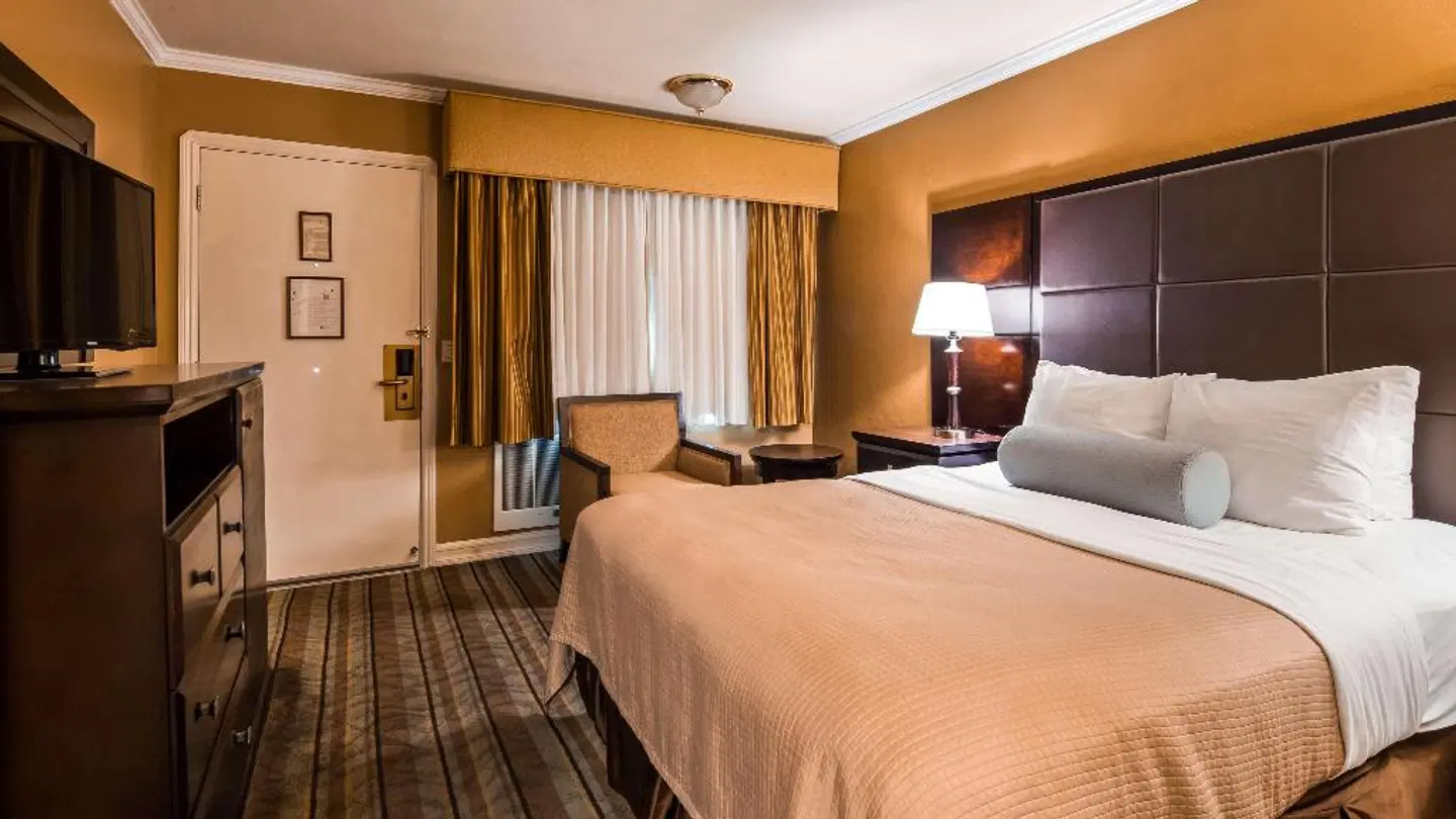 Best Western Carmel's Town House Lodge ROOM_EXAMPLE