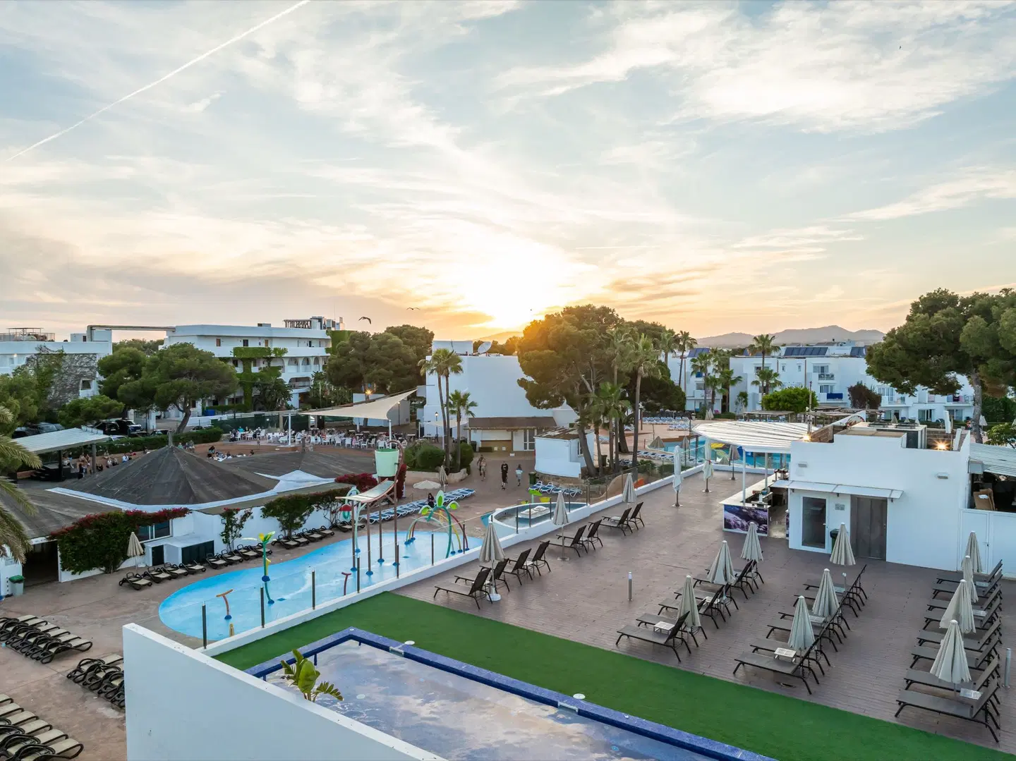 Club Es Talaial OUTDOOR_POOL