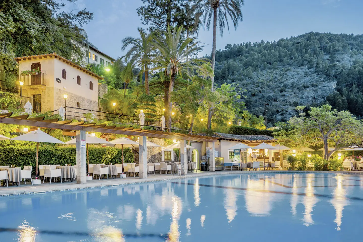 Es Moli OUTDOOR_POOL